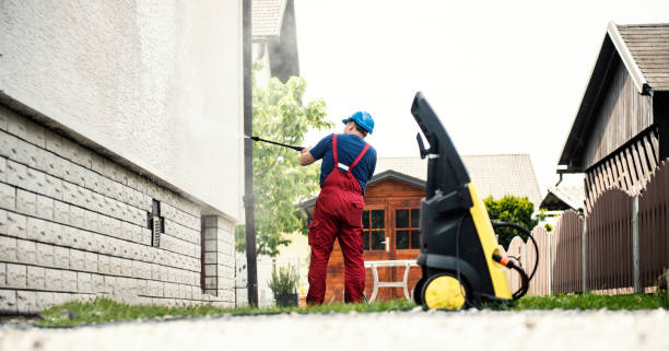 Best Garage Pressure Washing  in Perris, CA